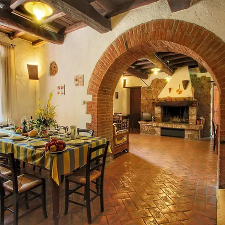 Holiday home Cosy Farmhouse In Proceno With Swimming Pool